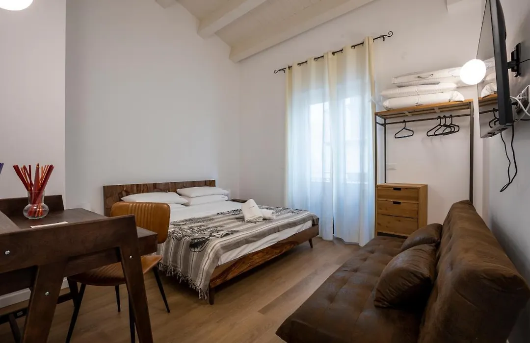 Vespri Apartments-1